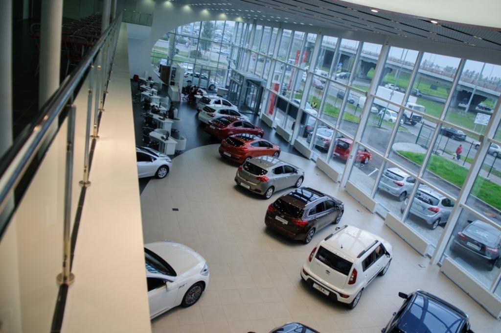 Падение российского авторынка замедляется