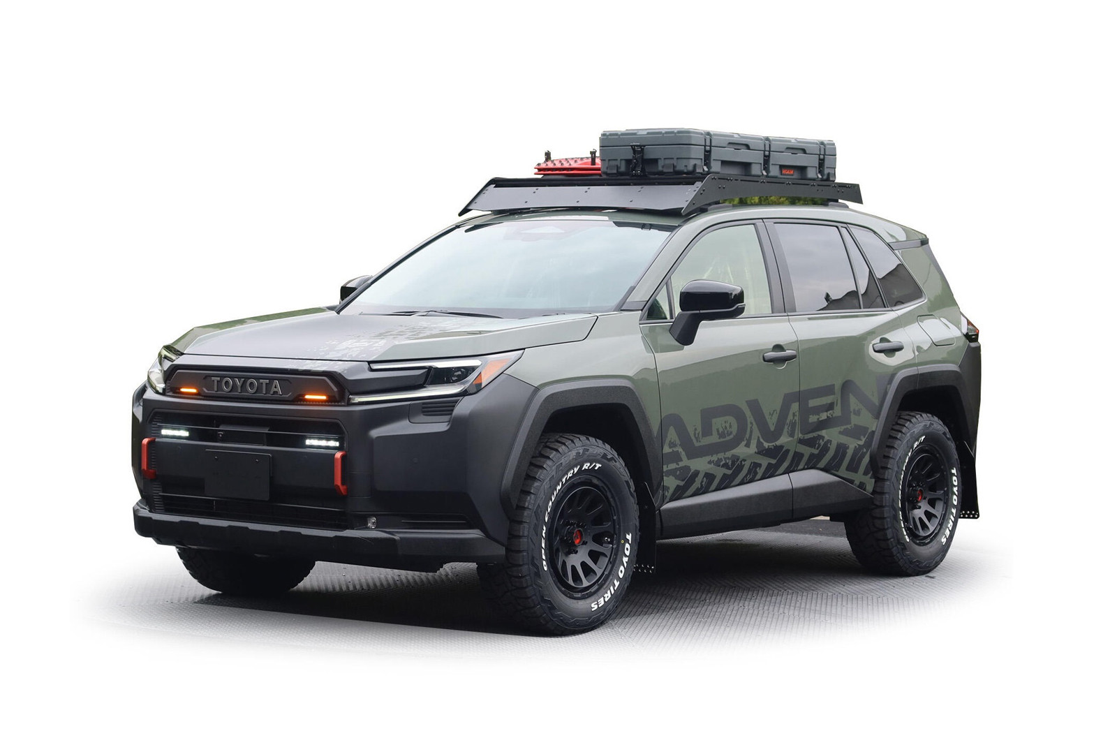 Toyota готовит для автосалона в Токио три концепта на базе кроссовера RAV4