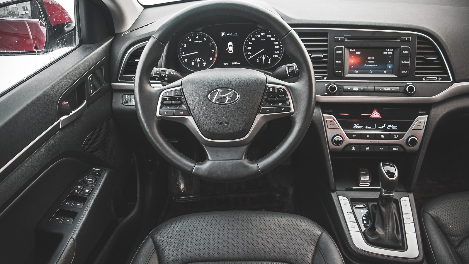 Hyundai elantra 2016 фото салона