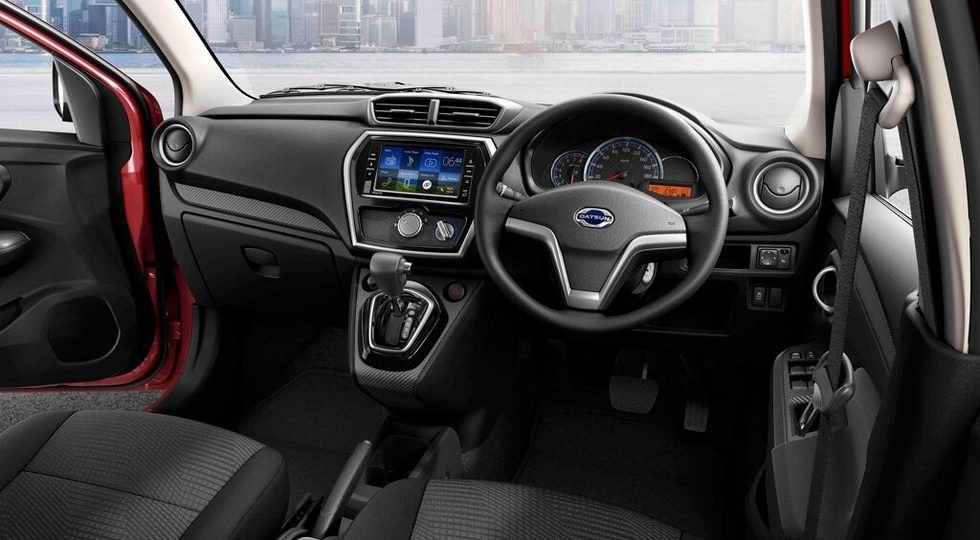 Салон обновленного Datsun GO, предназначенного для Индонезии