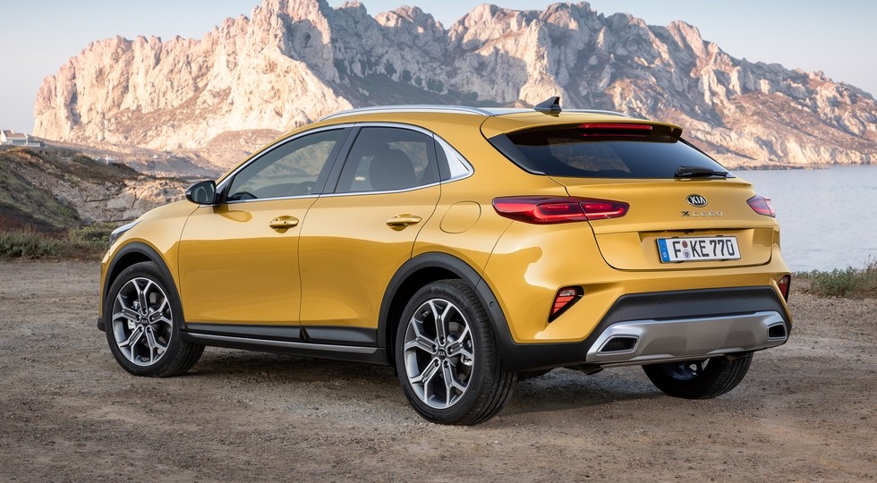 Кроссовер на базе Kia Ceed для России: только турбоверсии и передний привод