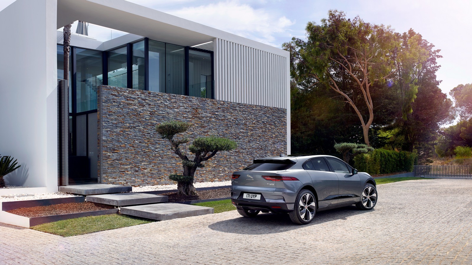 Jaguar I-Pace