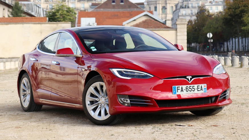 Чтобы превзойти конкурента: Tesla Model S расширила линейку за счёт версии Plaid