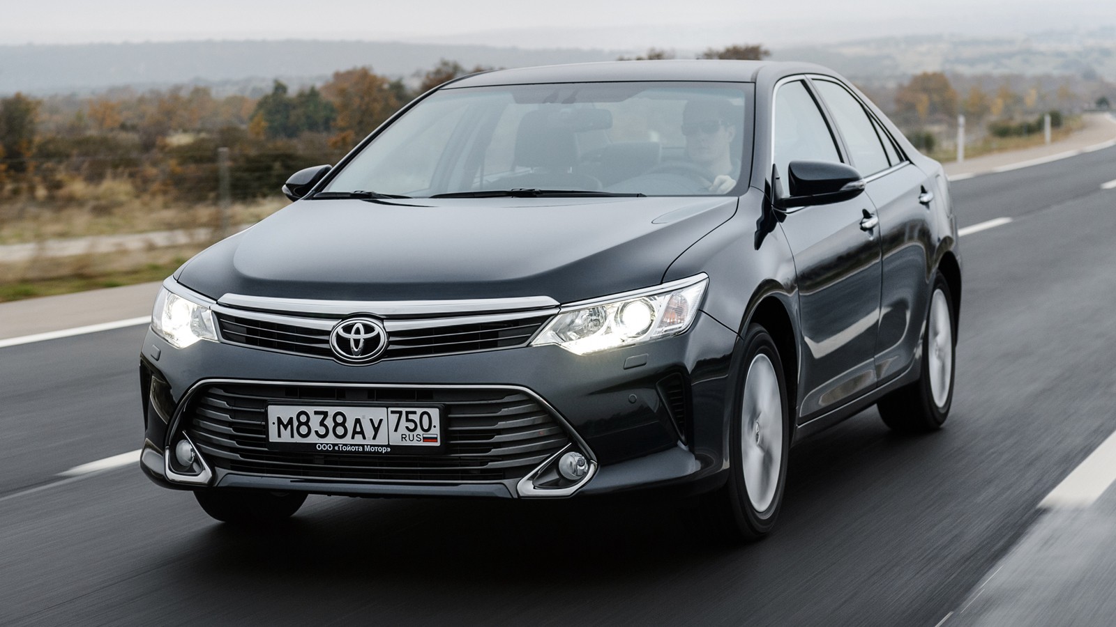 На фото: Toyota Camry