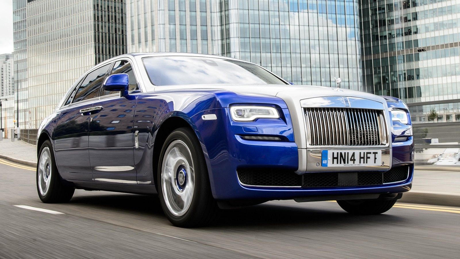 Новый Rolls-Royce Ghost: первые изображения