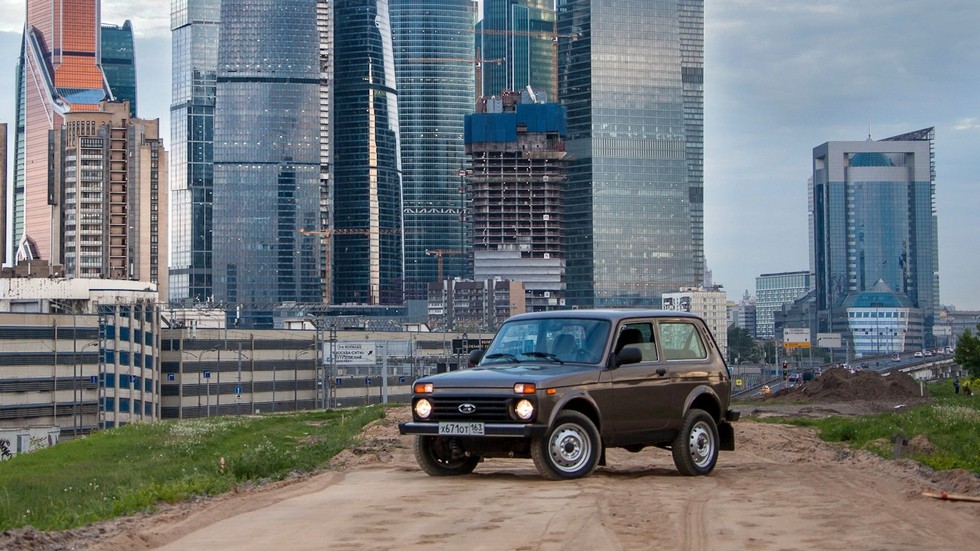 lada_4_4_urban_2