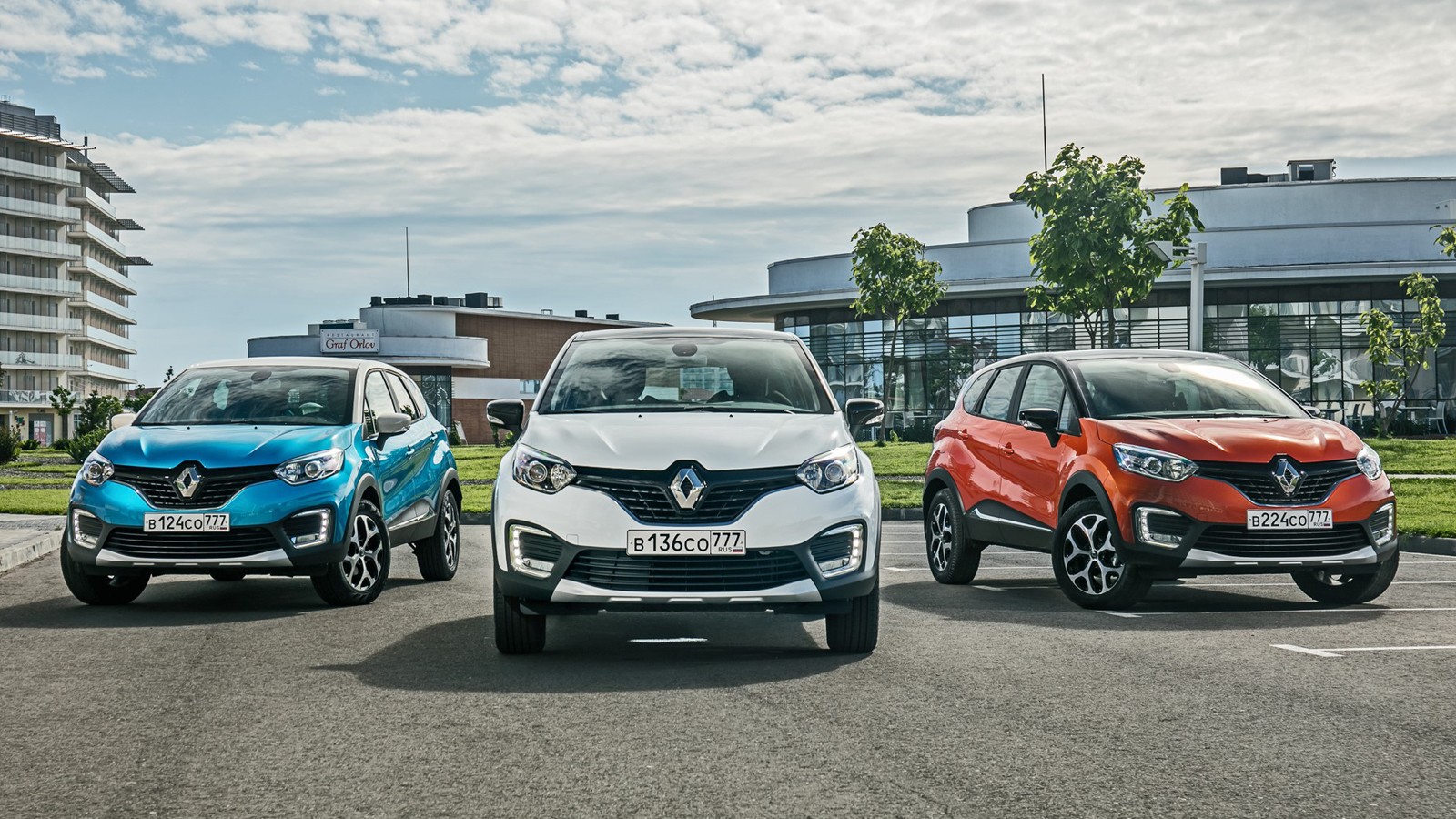 78448_Renault_Kaptur_in_Sochi