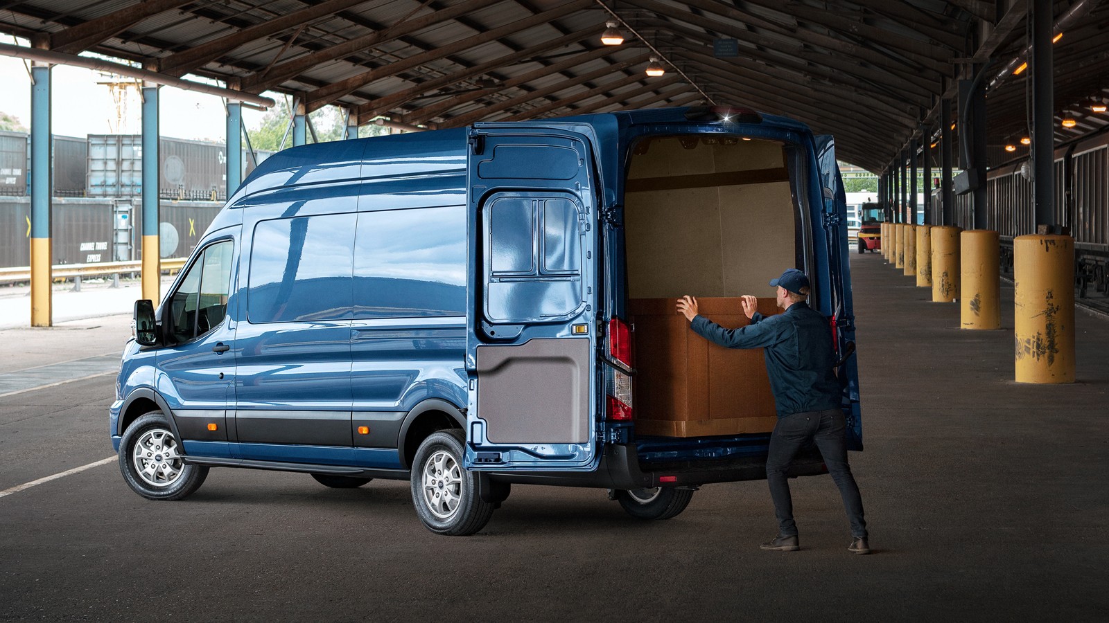 ford_transit_jumbo_van_l4h3_4