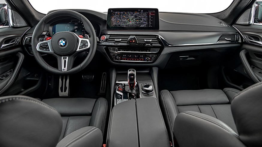 BMW обновил M5: новая цифровая «приборка» и лазерные фары, а мотор прежний