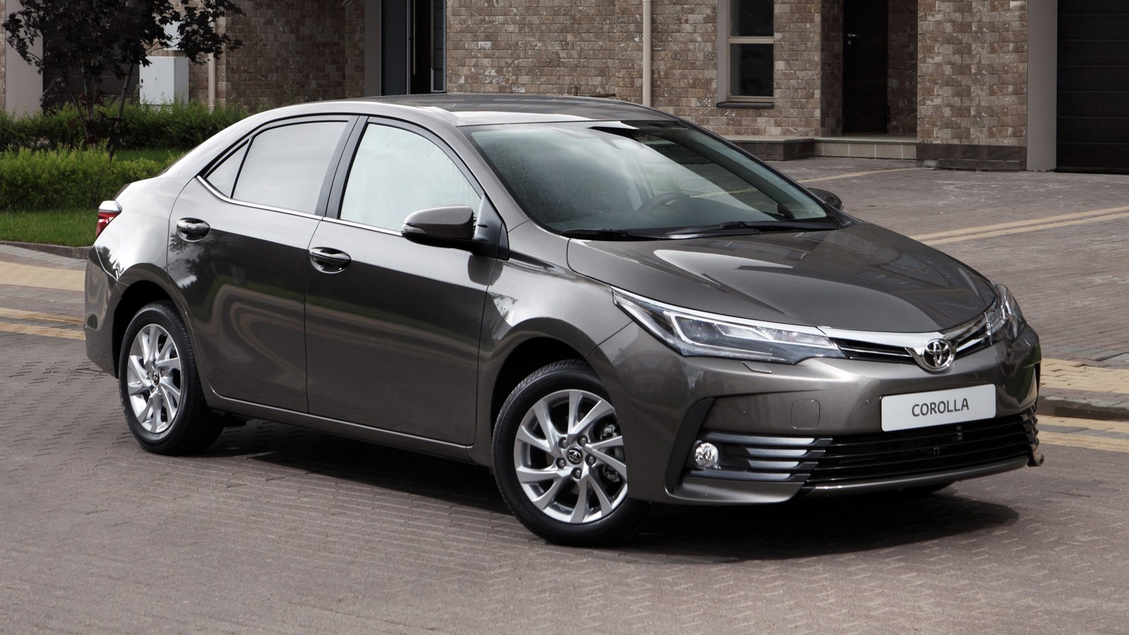 На фото: Toyota Corolla