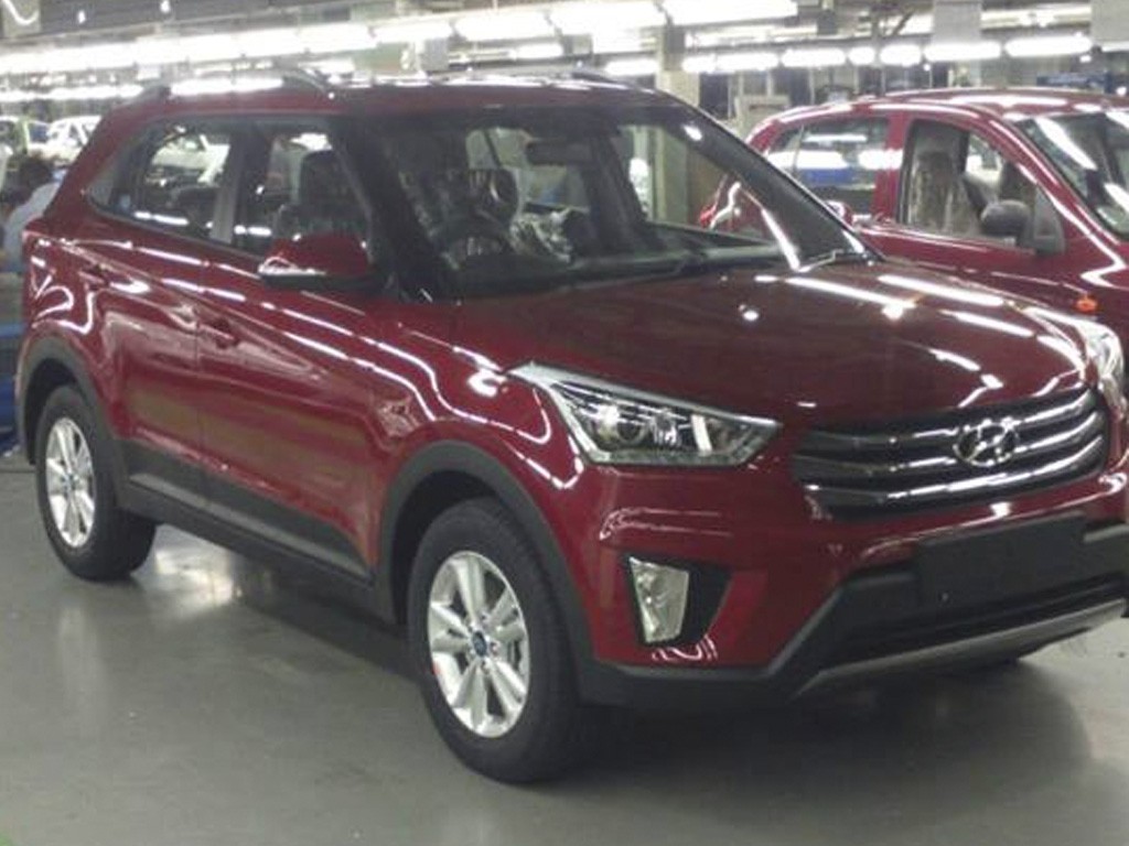 Икс 25 16. Hyundai Creta. Hyundai Creta бордовый. Hyundai Creta ix25 красный. Хендай Крета 2021 бордовый.