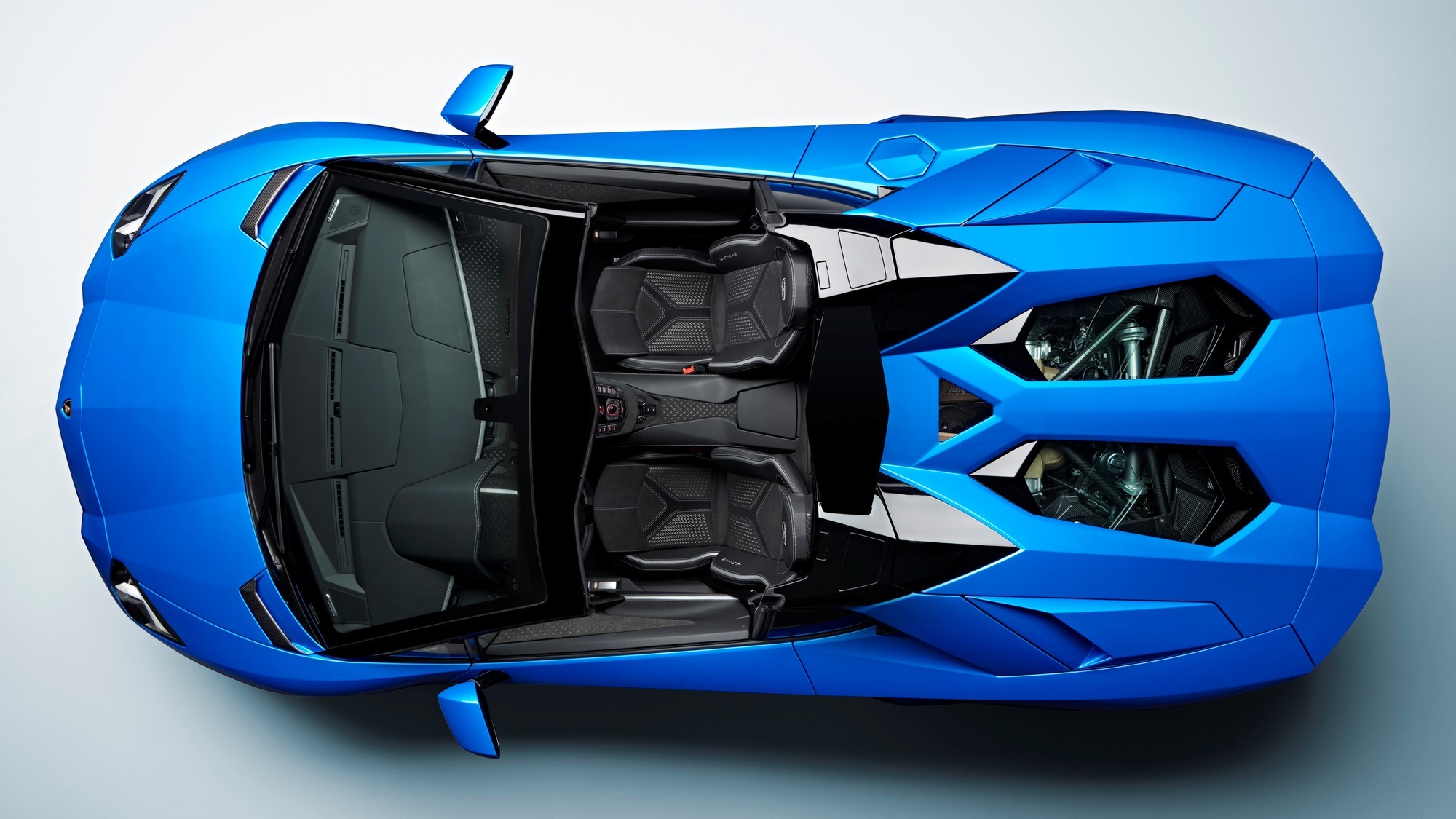Наследник Lamborghini Aventador появится в 2023 году в виде гибрида с V12