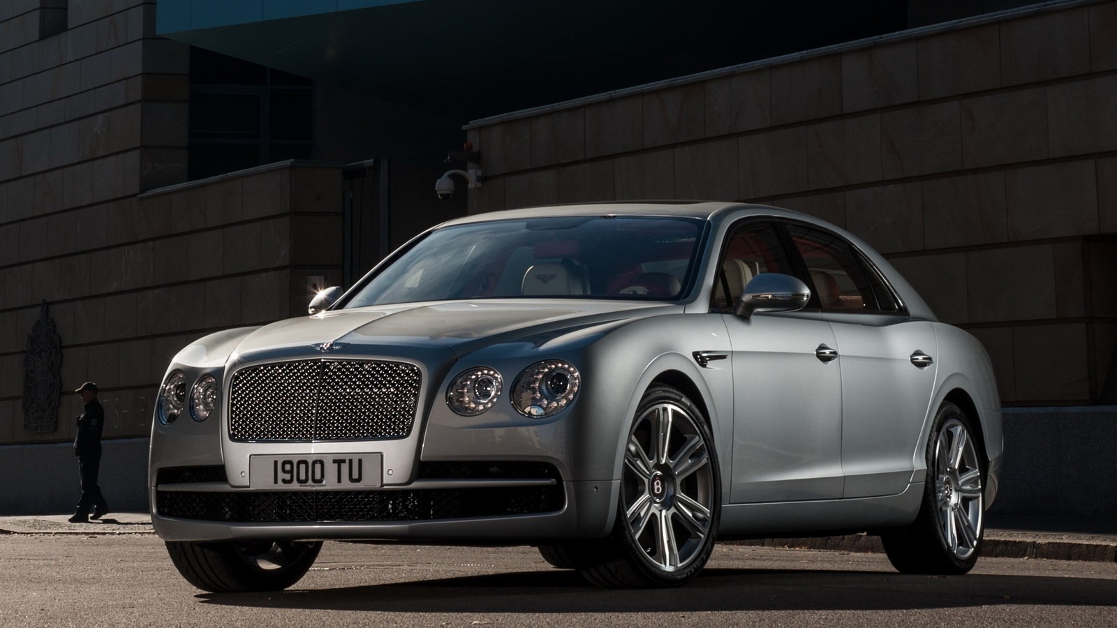 bentley_flying_spur_v8_3