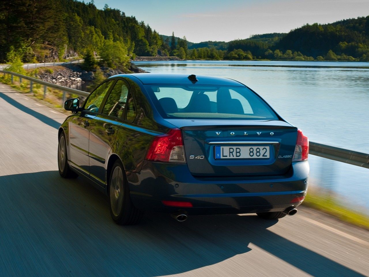 Focus с налетом премиума: стоит ли покупать Volvo S40 II за 500 тысяч