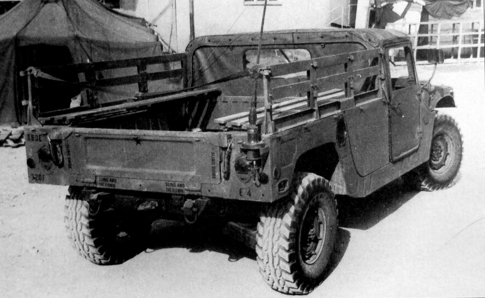 Хаммер американская военная машина