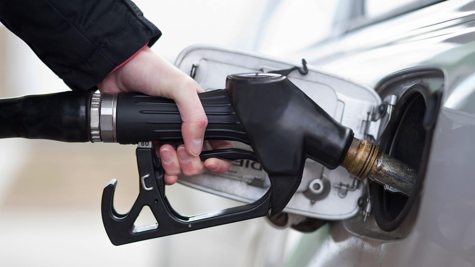 Car fueling at the gas station