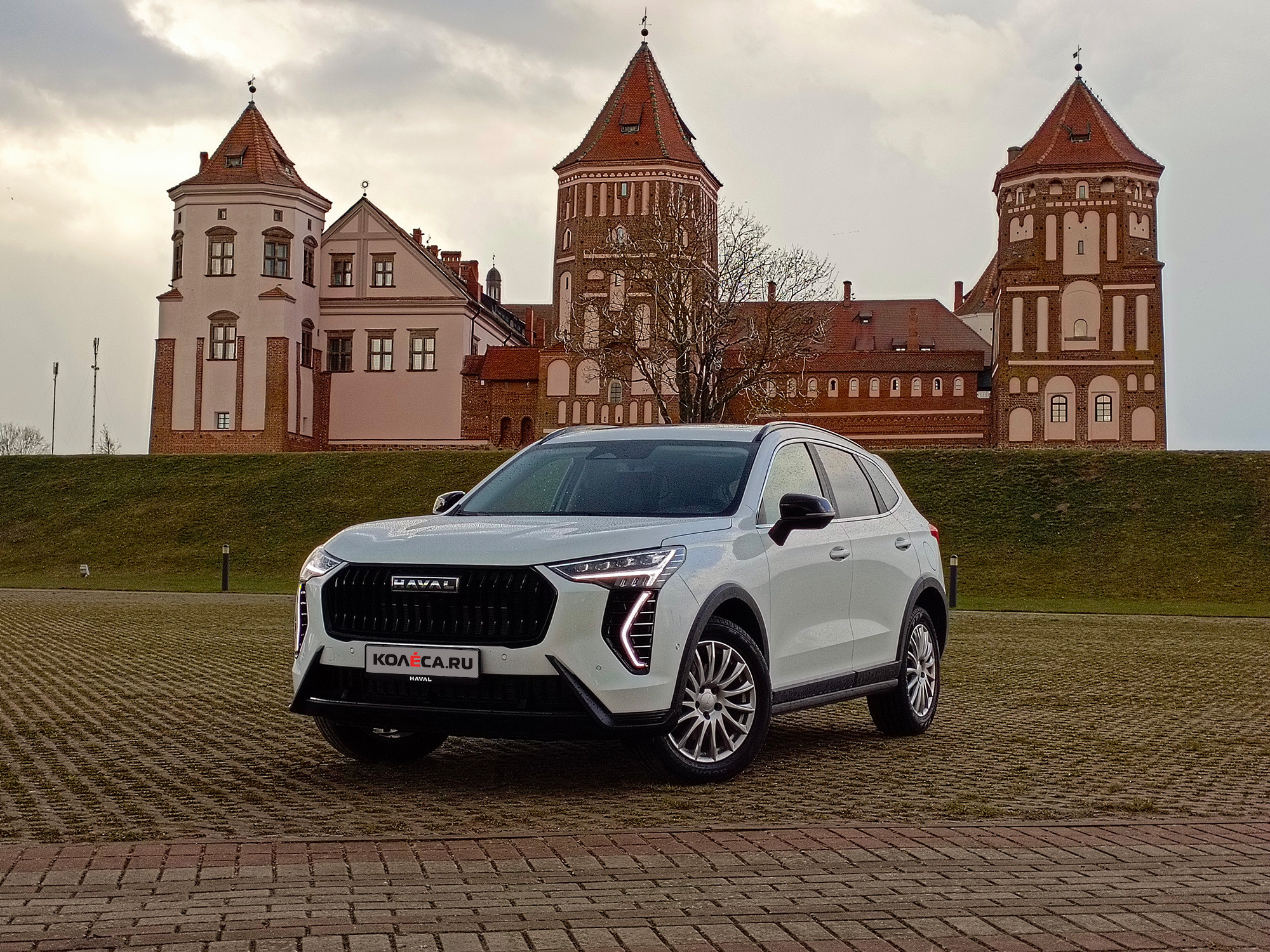 Снаружи прежний, внутри другой: тест-драйв обновлённого Haval Jolion