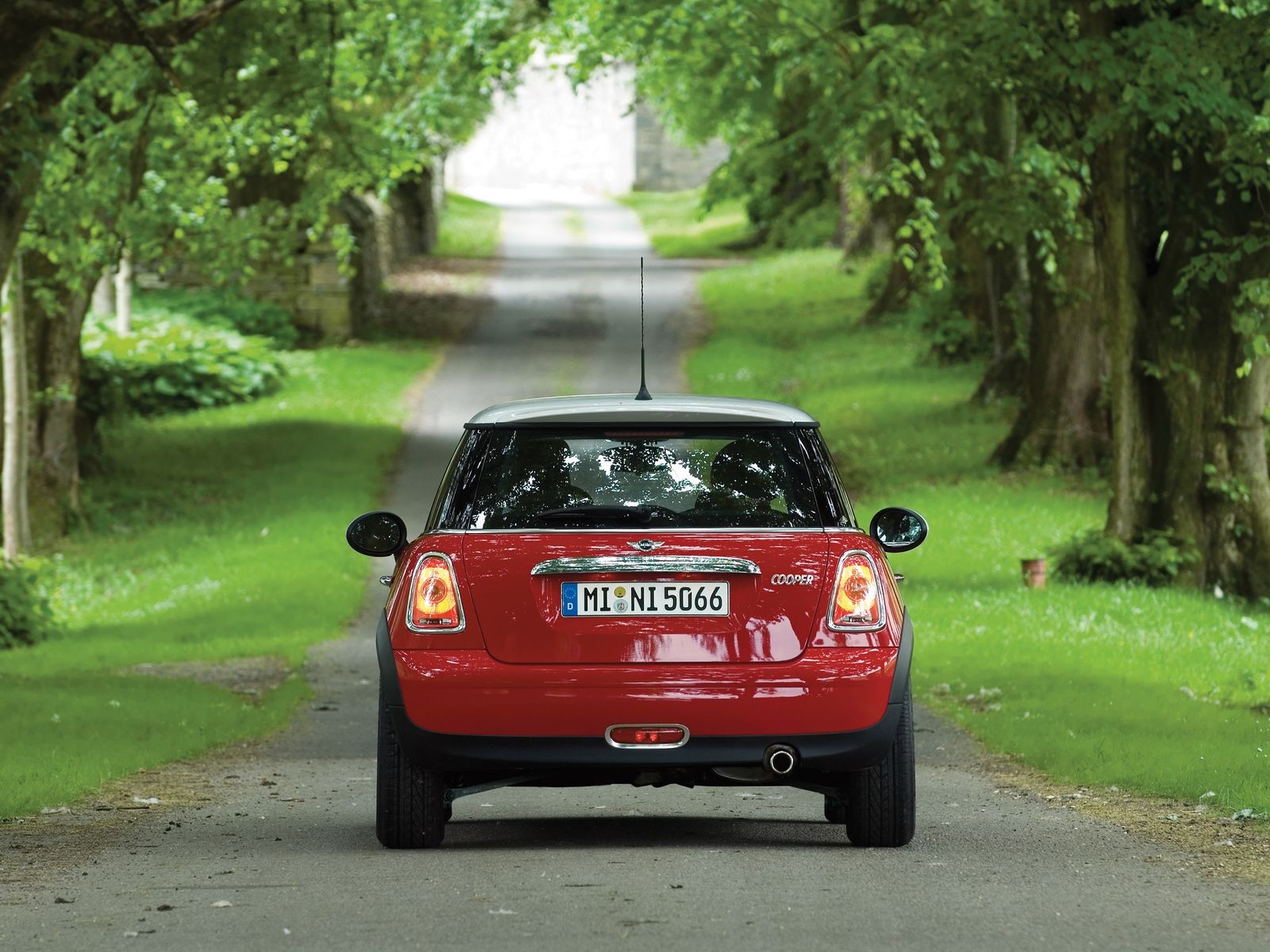 5 причин покупать и не покупать Mini Hatch 2-го поколения