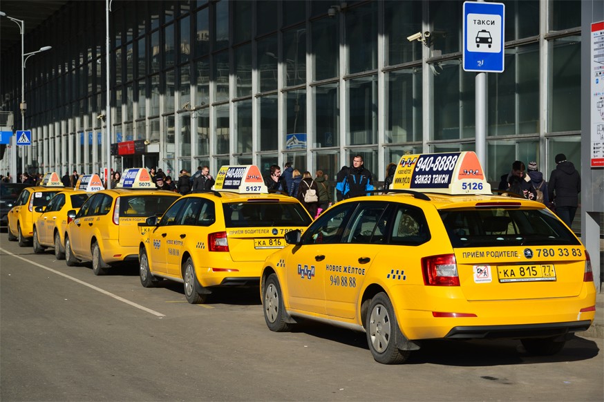 Водителей такси заставят сдавать экзамен на знание города