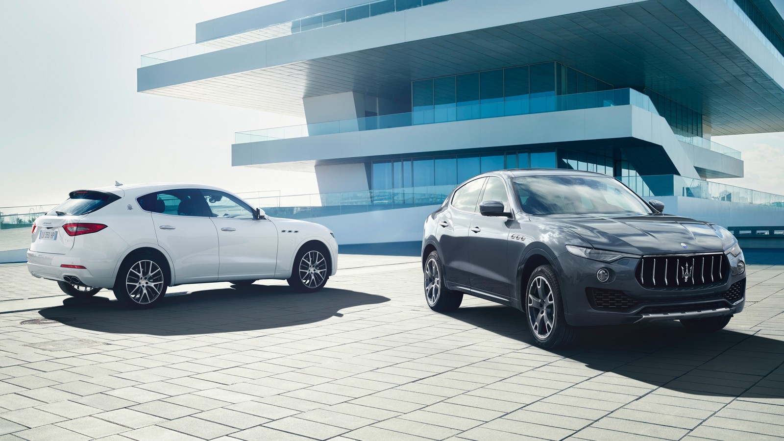 На фото: Maserati Levante