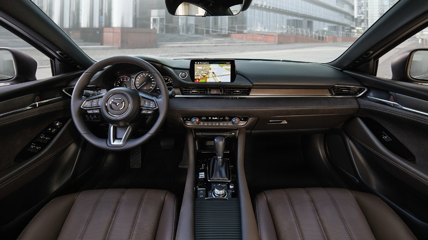 Mazda6 готовится сменить поколение: новое изображение