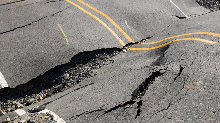 Cracks in the road, roadway violation
