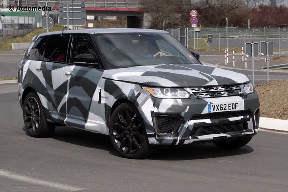 Range Rover Sport встанет в один ряд с суперкарами
