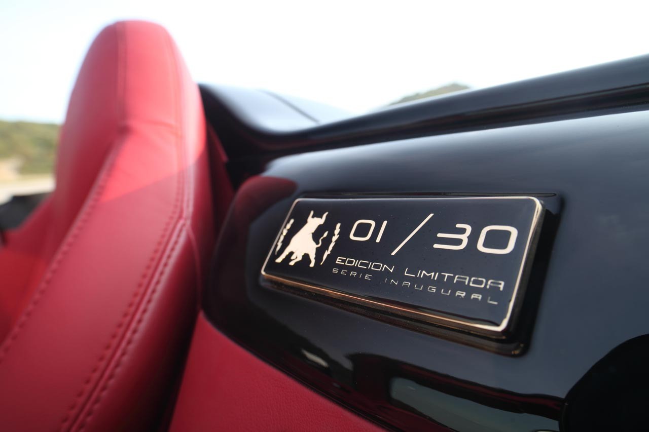 meet-the-stunning-tauro-v8-spider-from-spain_10