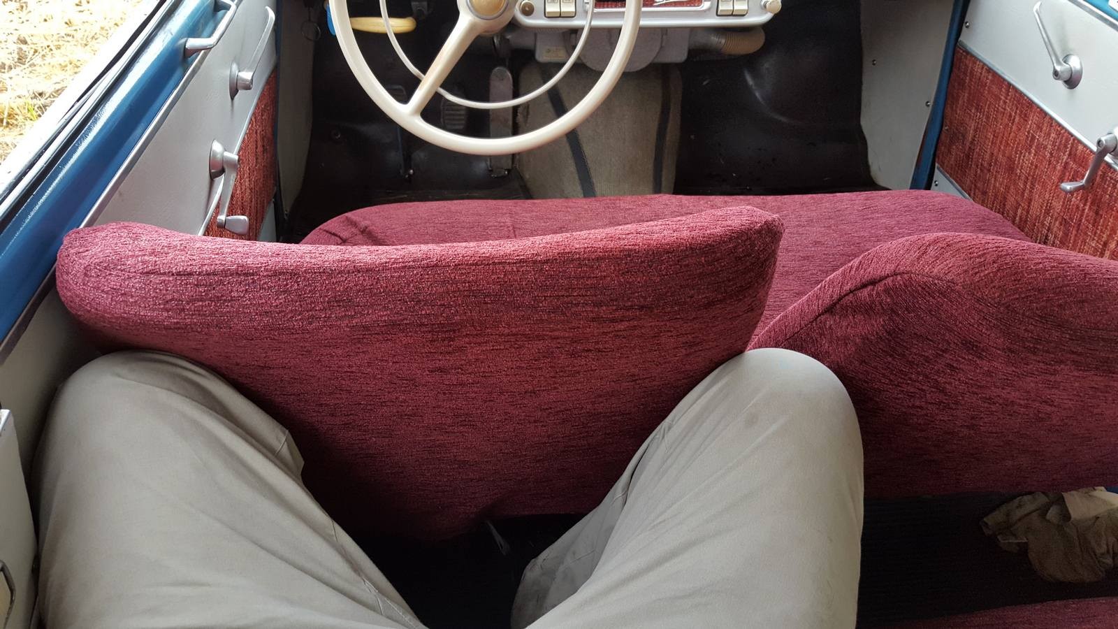 Хруст шестерен и груды кирпичей: тест-драйв Skoda Octavia 1962 года