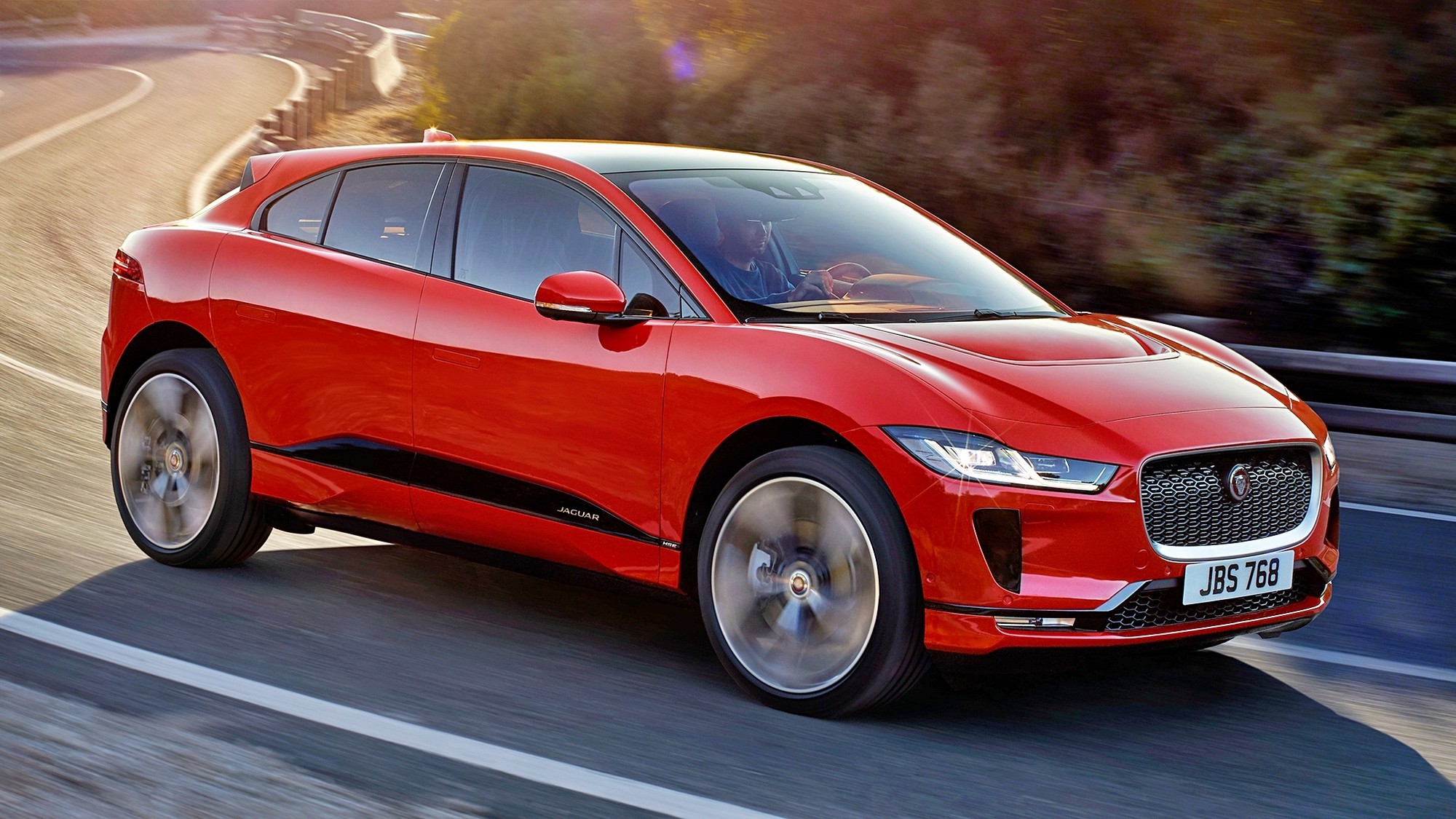 Промедление штрафу подобно: Jaguar готовит конкурента Tesla Model X