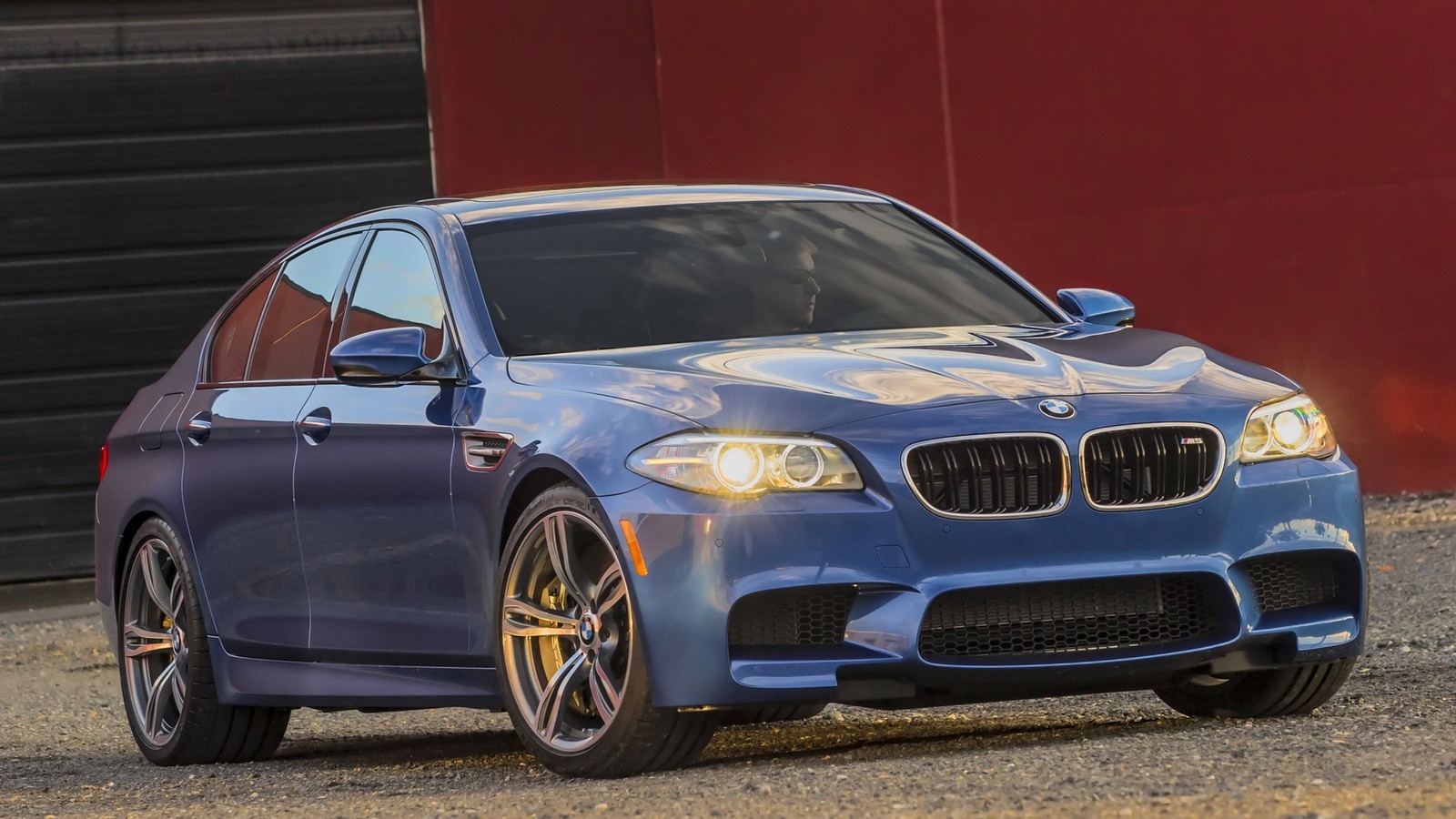BMW M5 F10