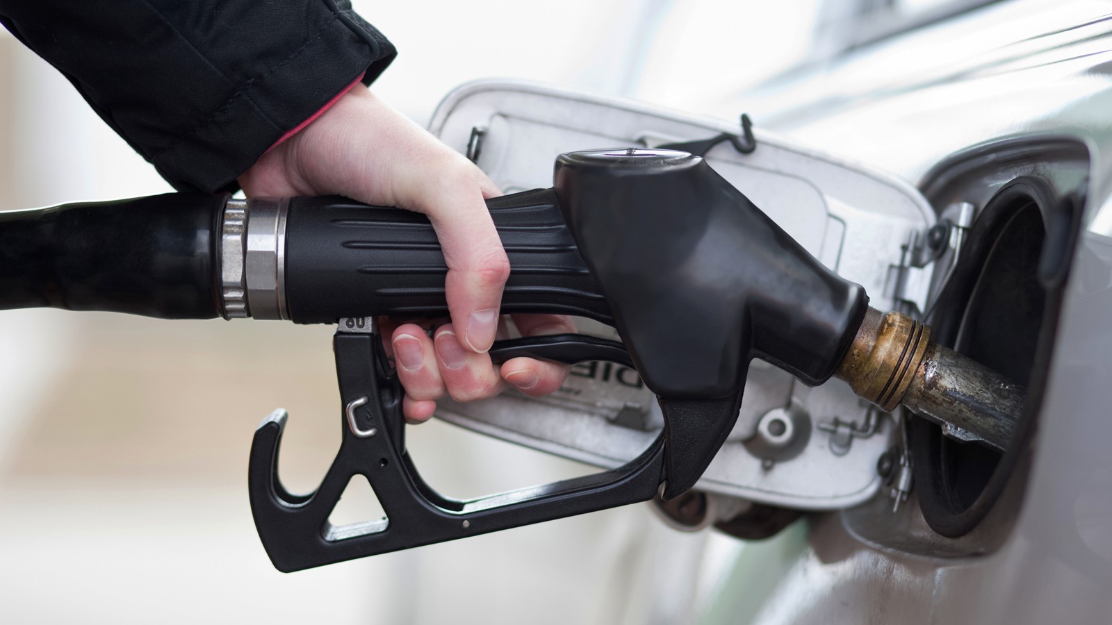 Car fueling at the gas station