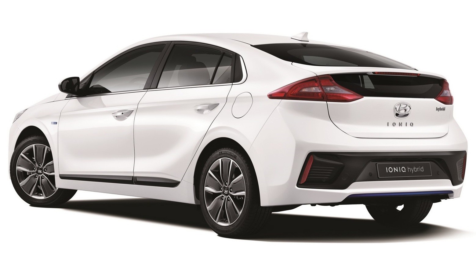 Гибридный Hyundai Ioniq