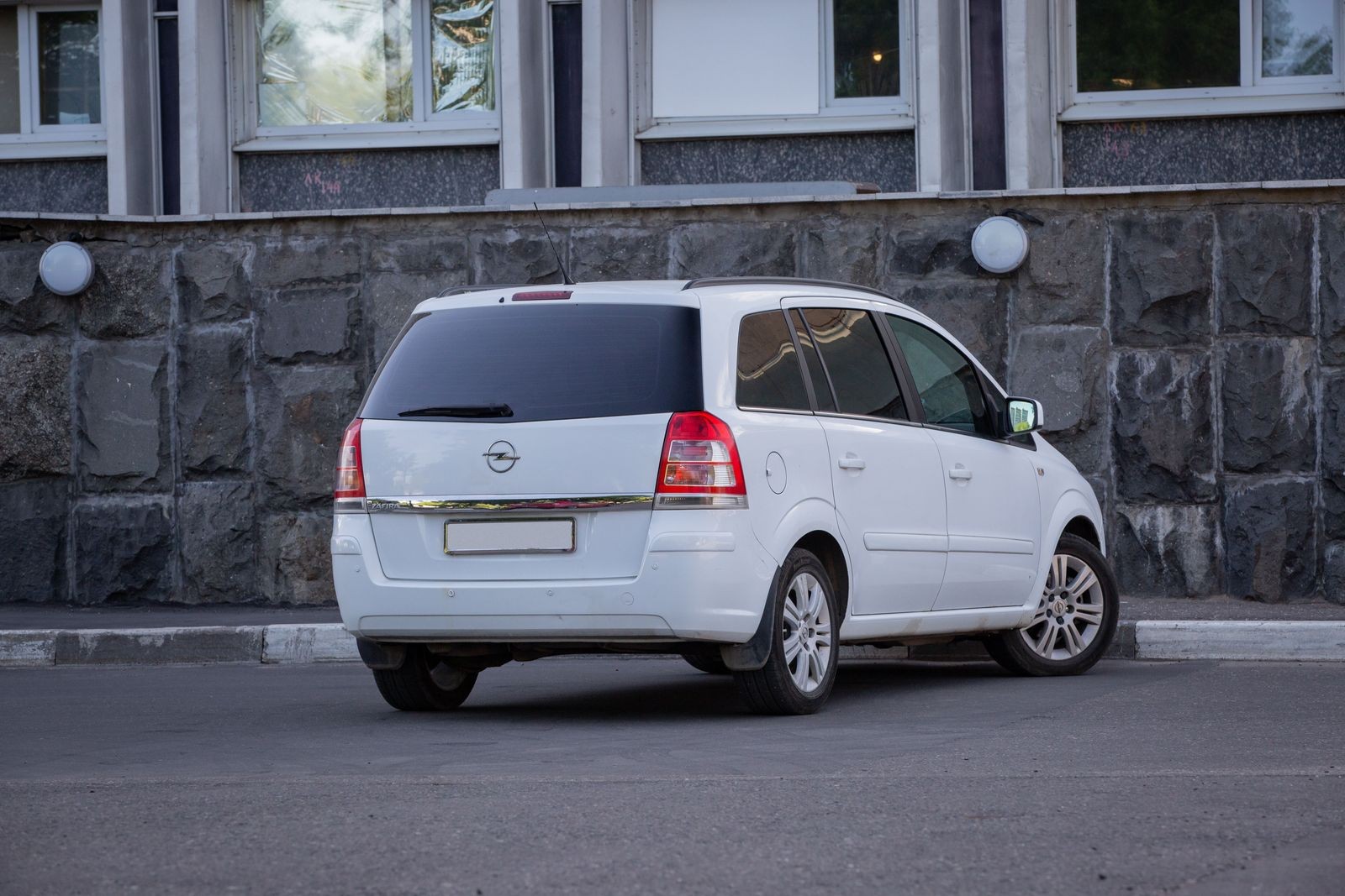 Opel Zafira B с пробегом: ходовая часть, трансмиссия, моторы - КОЛЕСА.ру – автомобильный журнал
