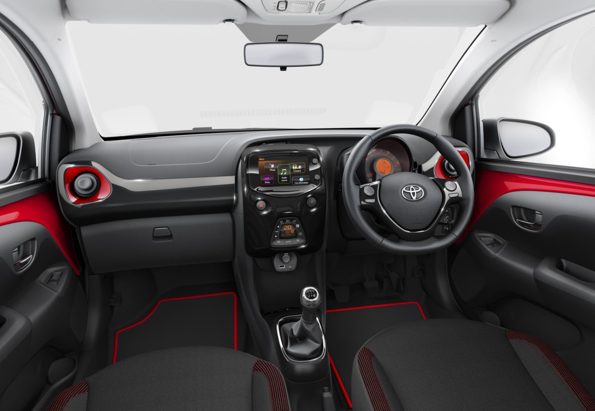 aygo-x-cite-1
