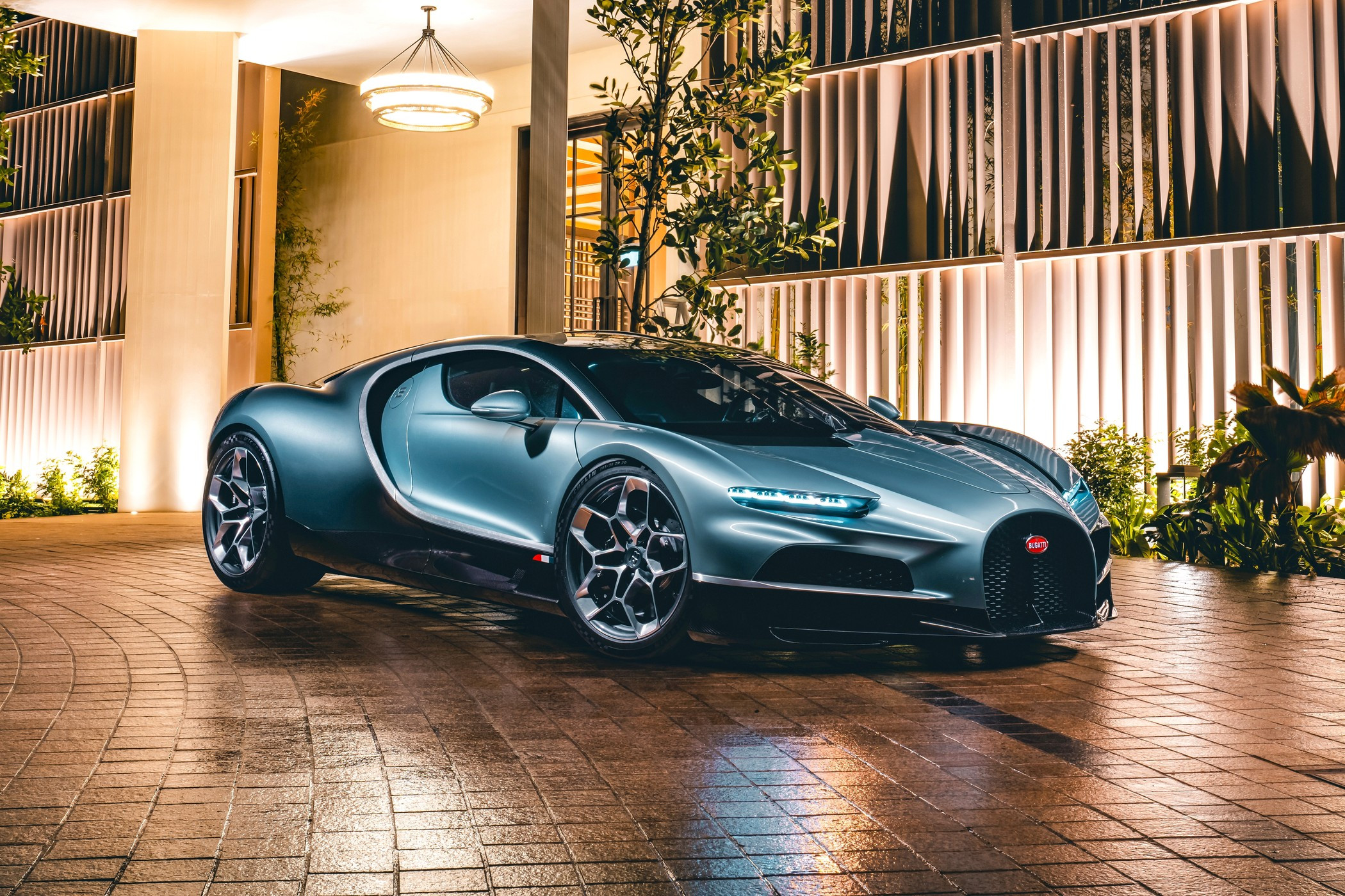 Bugatti распродала весь тираж суперкара Tourbillon ещё до начала его производства