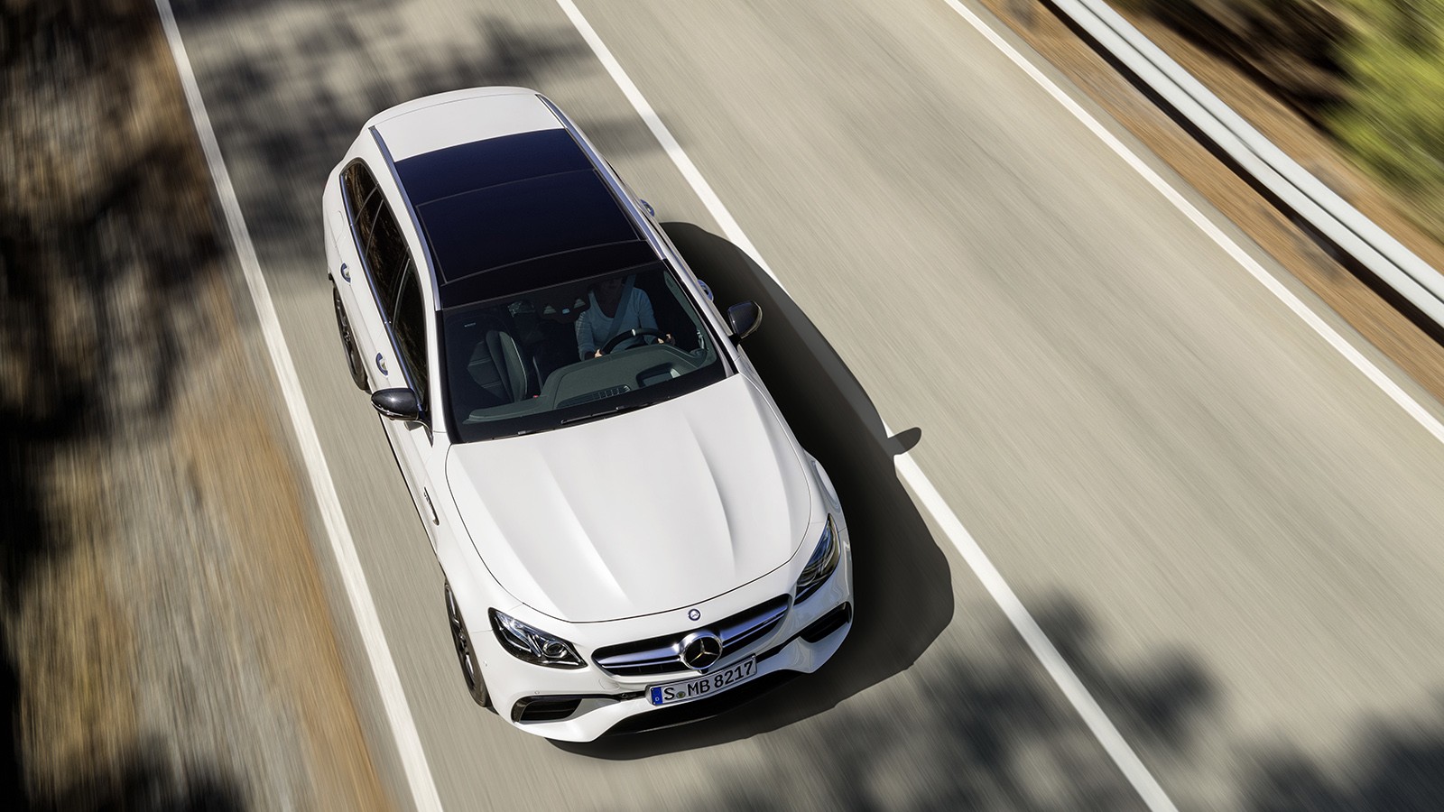 Das neue Mercedes-AMG E 63 4MATIC+ T-Modell und E 63 S 4MATIC+ T-Modell: Dynamik trifft Raum und Intelligenz