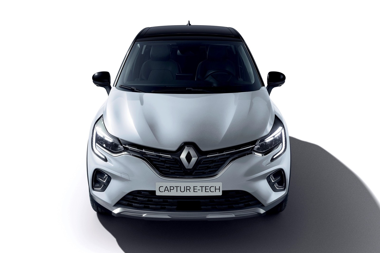Хитрый ход: гибридные Captur и Clio помогут Renault избежать штрафов