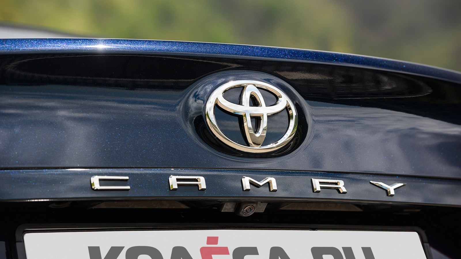 Toyota Camry крышка багажника