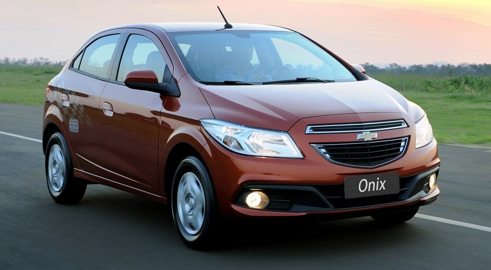 На фото: Chevrolet Onix