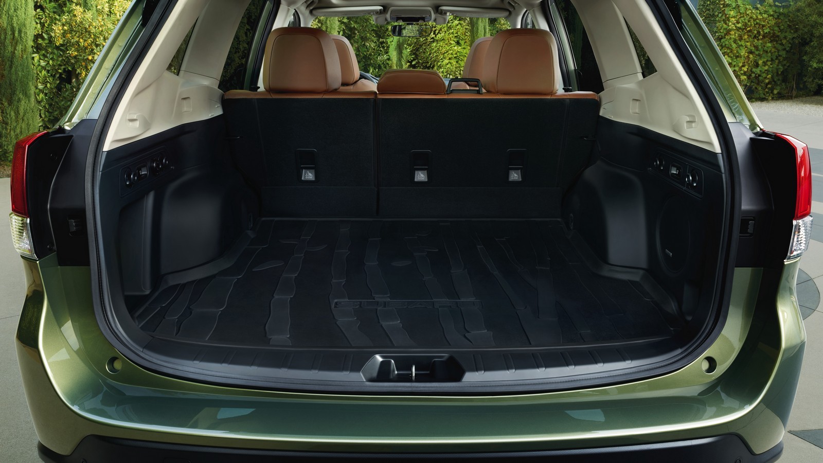 subaru_forester_touring_1