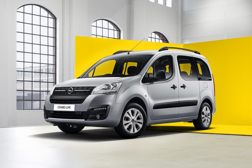 Эксклюзивный для РФ пассажирский Opel Combo: богаче и дороже братьев от Peugeot и Citroen