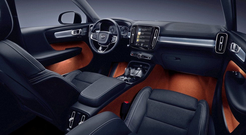 volvo_xc40_t5_r-design_44