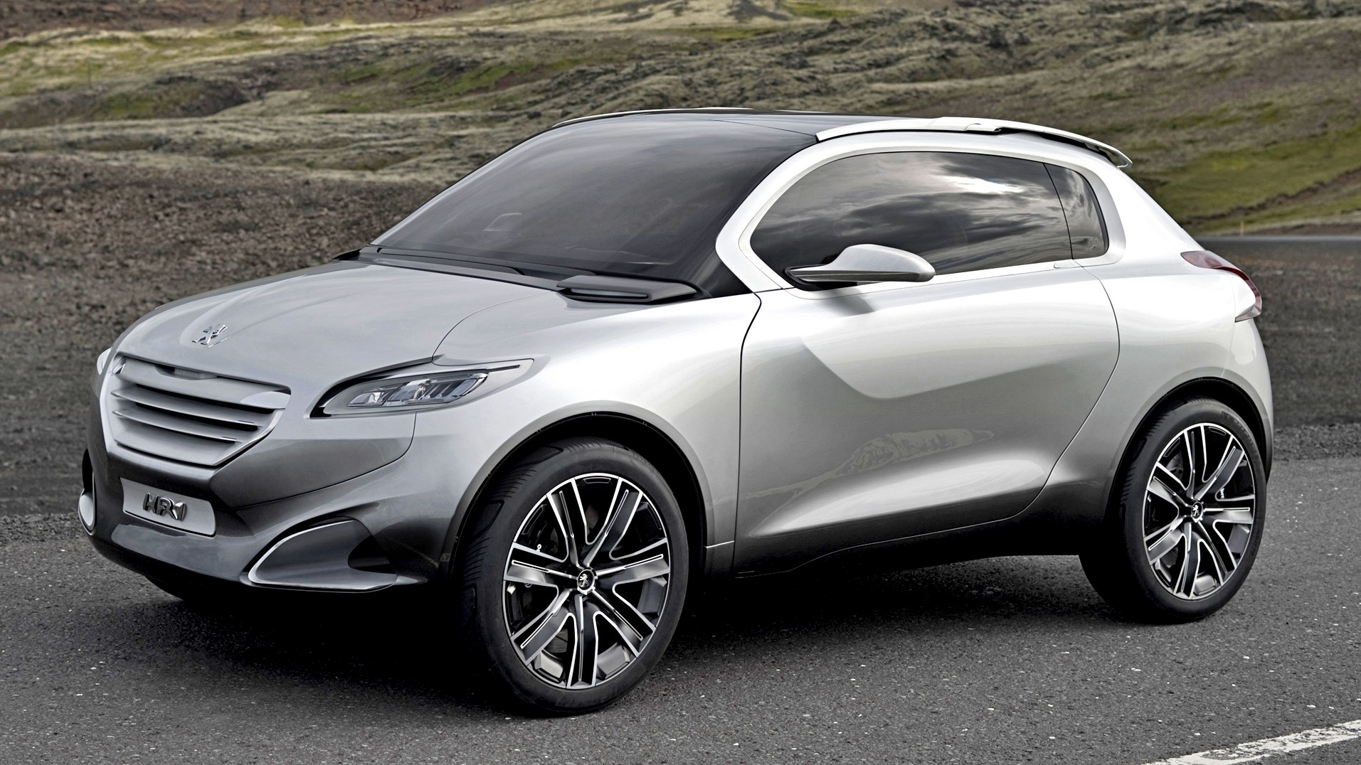 Добавят нолик: на смену Peugeot 108 придёт маленький кроссовер