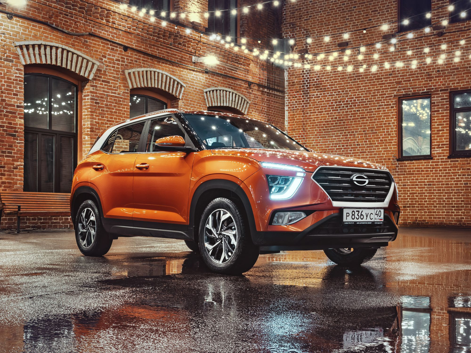 Электронные системы и панорамная крыша: изучаем комплектации Solaris HC