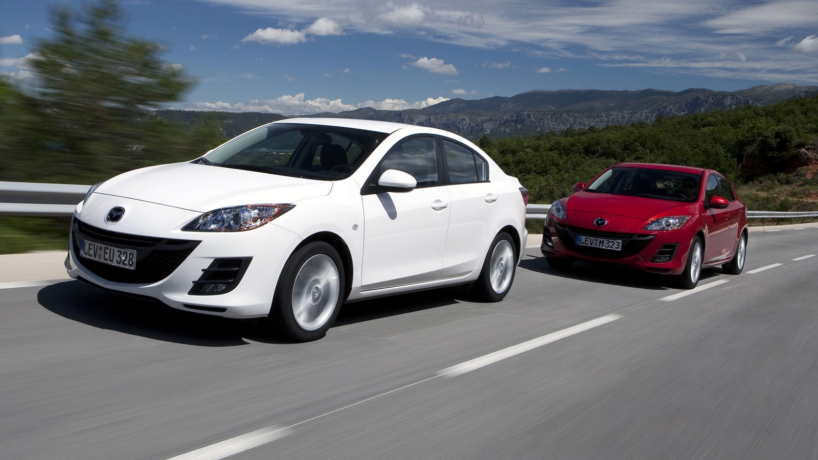 На фото: Mazda3 
