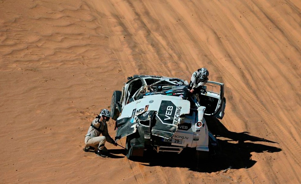 Africa Eco Race. День 11. Дмитрий Агошков выиграл спецучасток