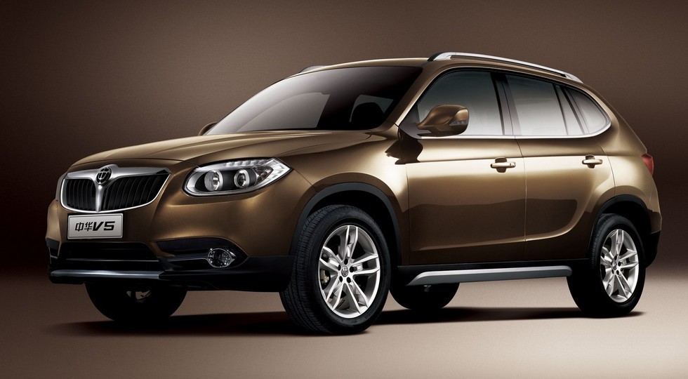 На фото: Brilliance V5