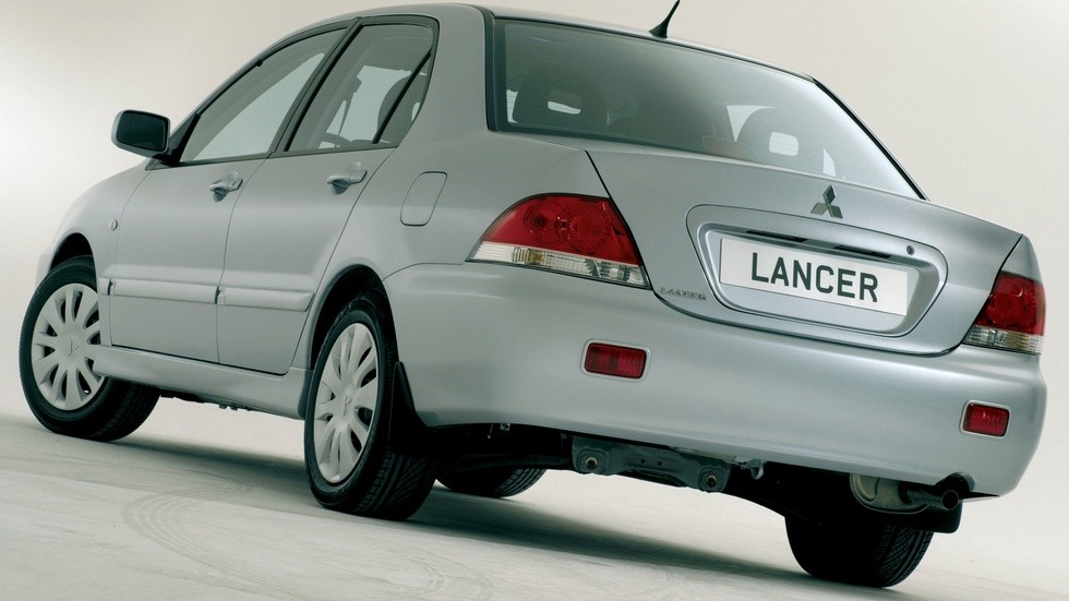 На фото: Mitsubishi Lancer '2005–2010
