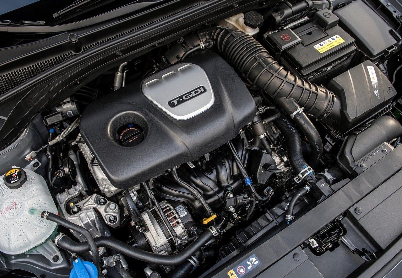 Audi-TT_Coupe-2015sdf-1600-17